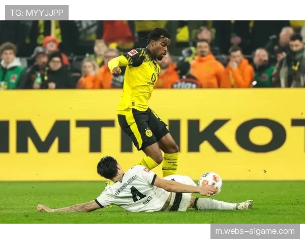 多特蒙德2-0战胜门兴格拉德巴赫，联赛连续八轮不败